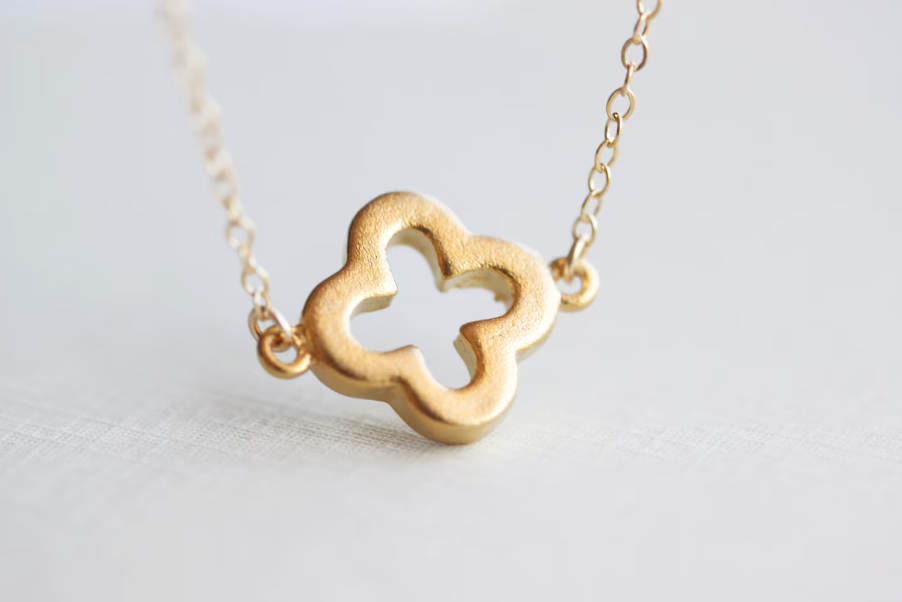 Clover Necklace 14k Gold