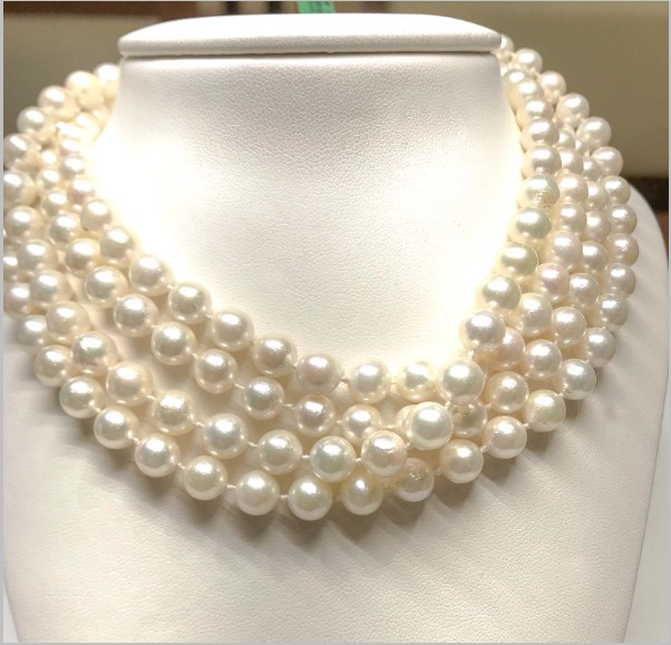 akoya pearl necklaces - featured image