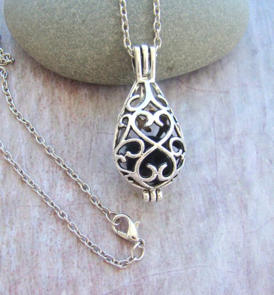 Aromatherapy Diffuser Necklace