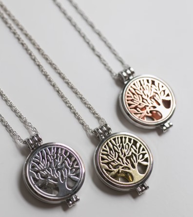 aromatherapy necklace​ - featured image